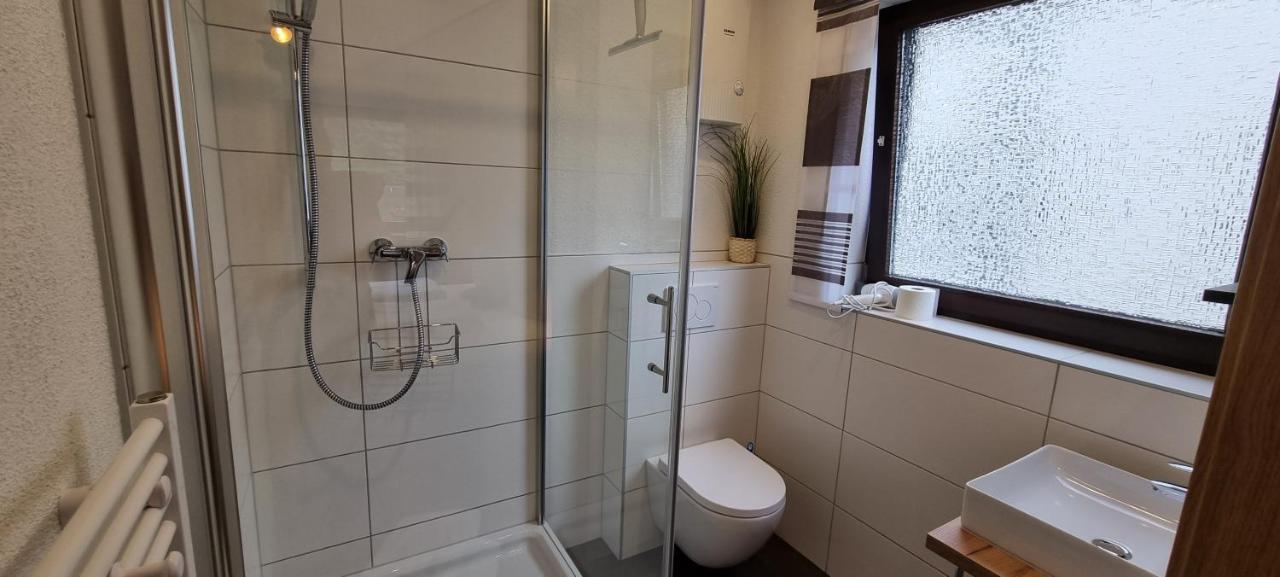 Pension / Ferienwohnungen Scheid Kestert Esterno foto