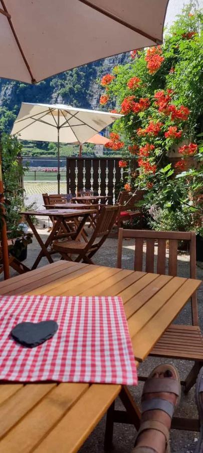 Pension / Ferienwohnungen Scheid Kestert Esterno foto