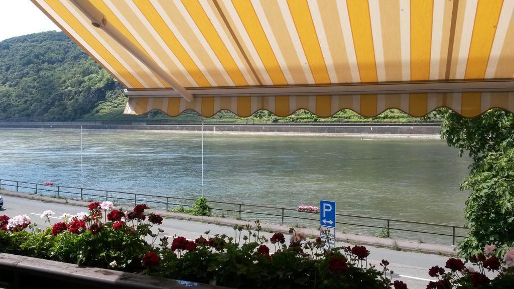 Pension / Ferienwohnungen Scheid Kestert Esterno foto