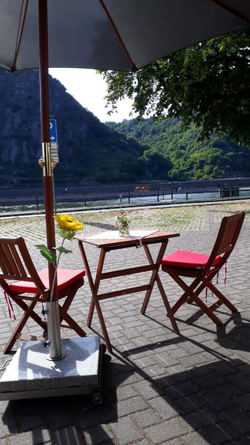 Pension / Ferienwohnungen Scheid Kestert Esterno foto
